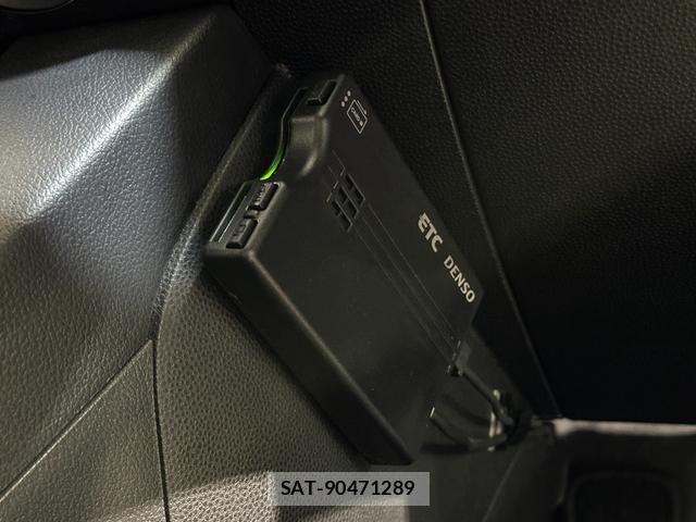 Mazda DEMIO 2013-08 8551255-3