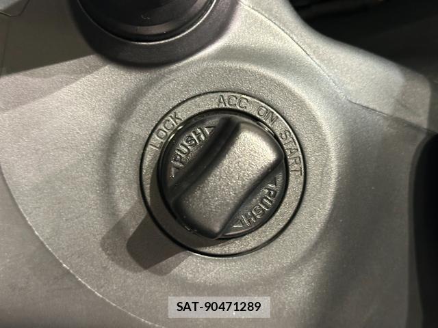Mazda DEMIO 2013-08 8551255-7