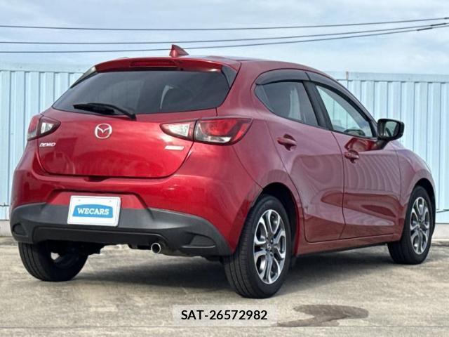 Mazda DEMIO 2017-01 8552514-2