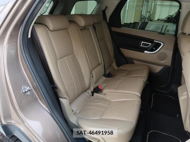 Land Rover DISCOVERY 2017-12 8547004-10