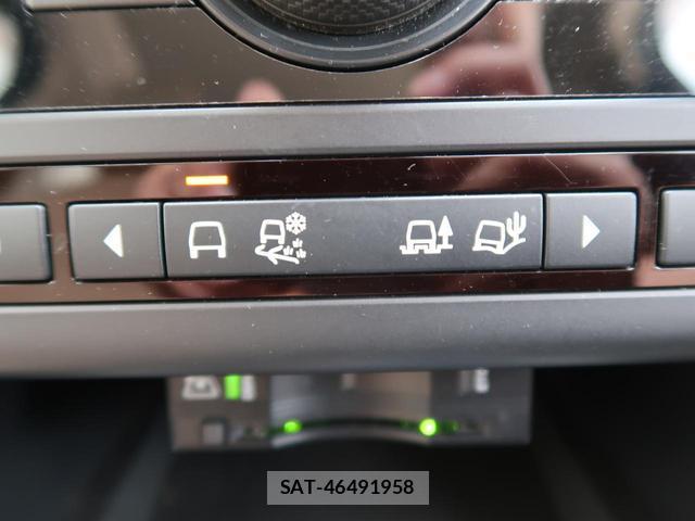 Land Rover DISCOVERY 2017-12 8547004-16