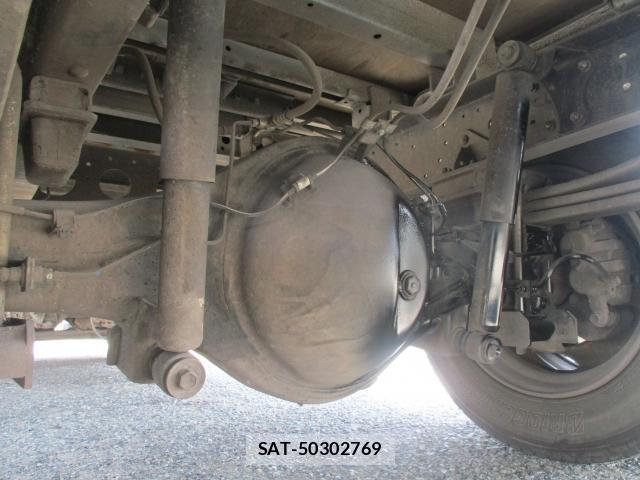 Hino DUTRO 2018-06 8545551-16