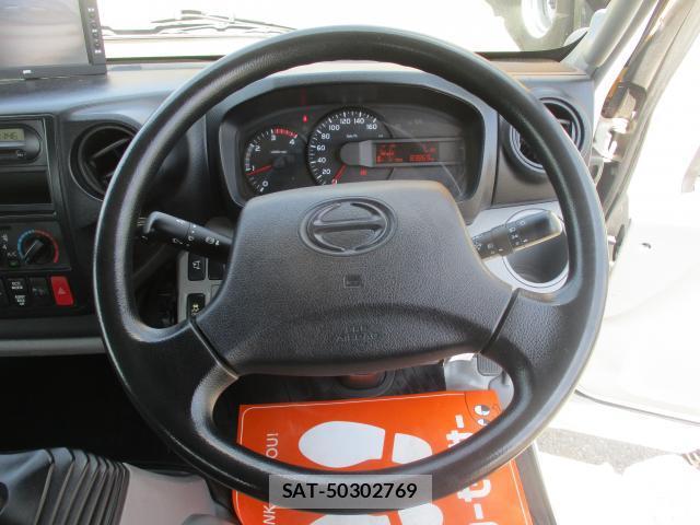 Hino DUTRO 2018-06 8545551-19