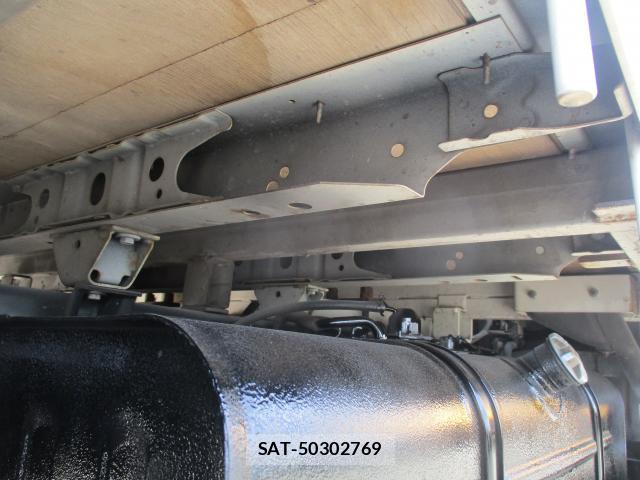 Hino DUTRO 2018-06 8545551-4