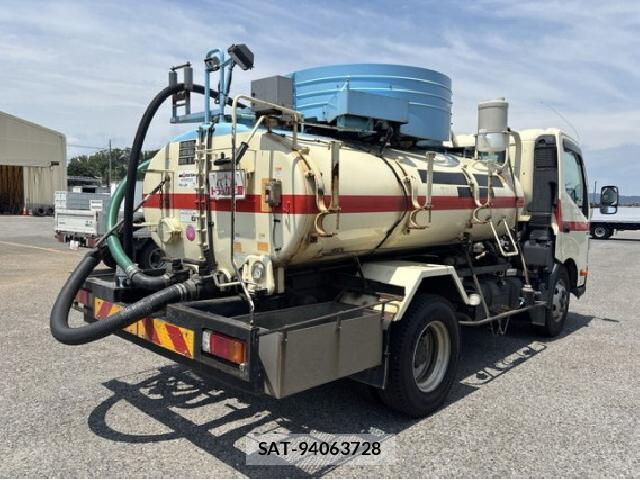 Hino DUTRO 2014 8546188-1