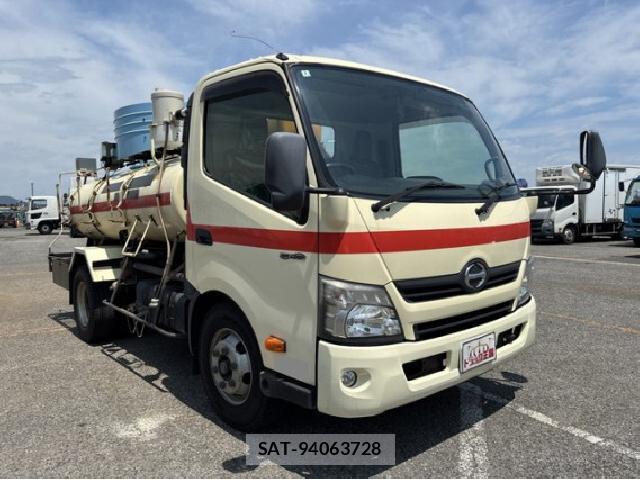 Hino DUTRO 2014 8546188-3