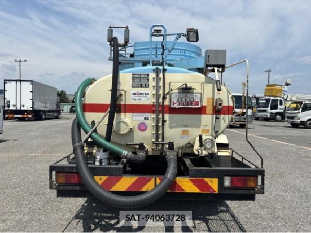 Hino DUTRO 2014 8546188-4