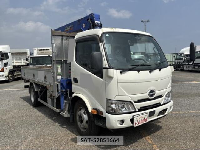 Hino DUTRO 2022 8546194-1