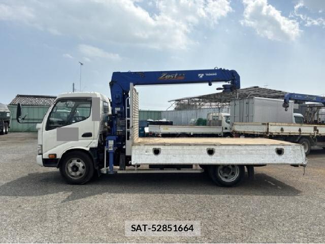 Hino DUTRO 2022 8546194-12