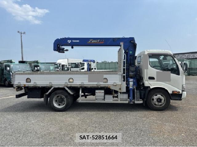 Hino DUTRO 2022 8546194-13