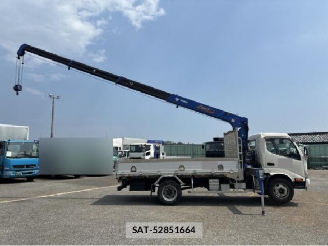 Hino DUTRO 2022 8546194-15