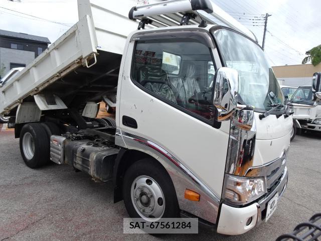 Hino DUTRO 2021-02 8546370-11