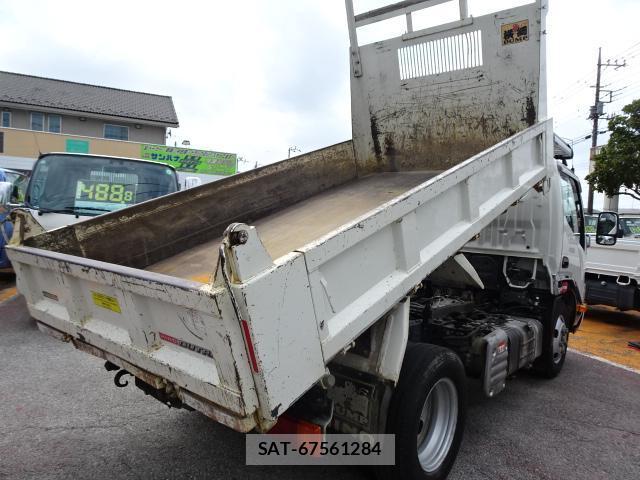 Hino DUTRO 2021-02 8546370-13