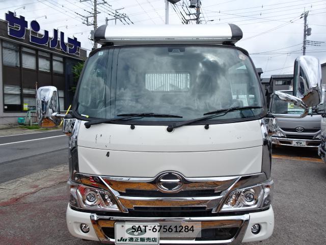 Hino DUTRO 2021-02 8546370-9