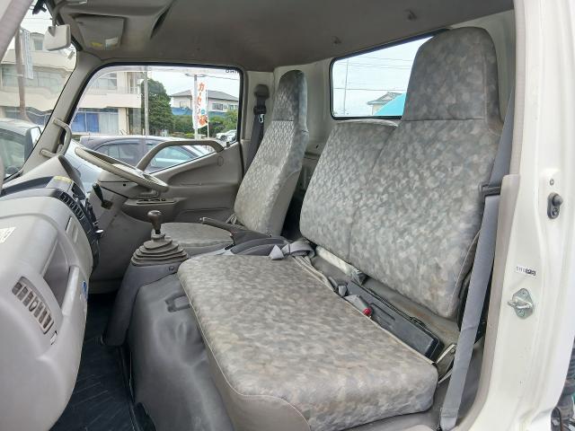 Hino DUTRO 2010-01 8547747-12