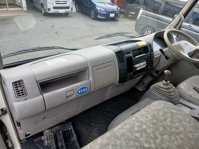 Hino DUTRO 2010-01 8547747-13