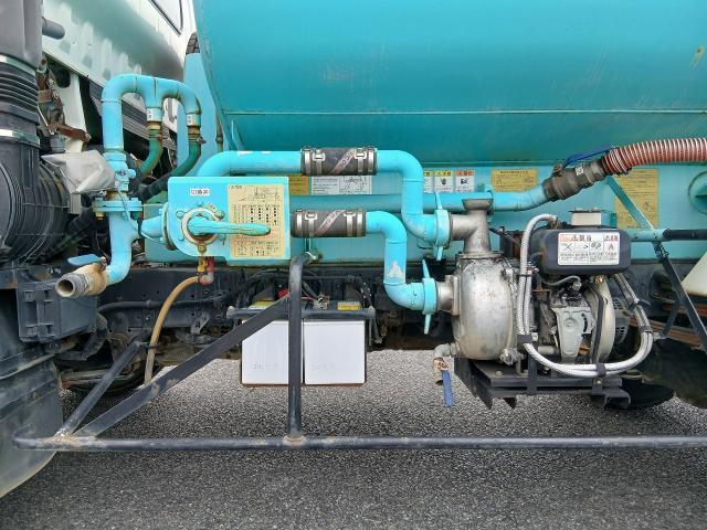 Hino DUTRO 2010-01 8547747-15