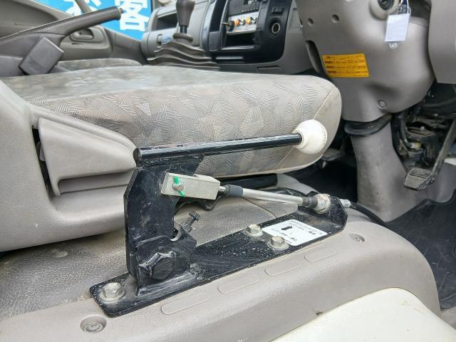 Hino DUTRO 2010-01 8547747-5