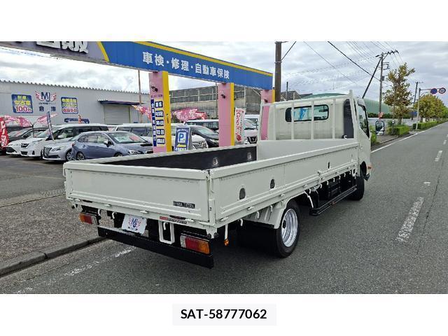 Hino DUTRO 2013-10 8548534-14