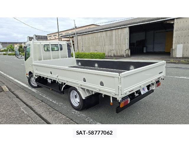 Hino DUTRO 2013-10 8548534-2