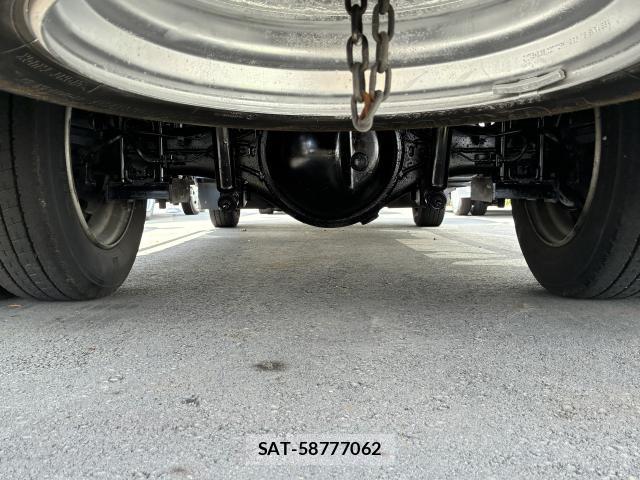 Hino DUTRO 2013-10 8548534-8