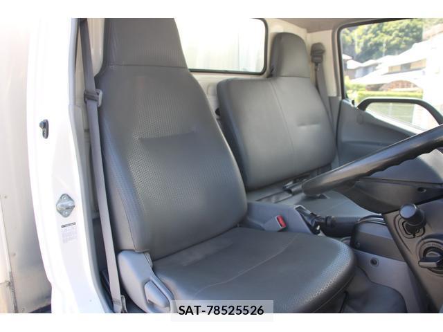 Hino DUTRO 2016-10 8548742-13