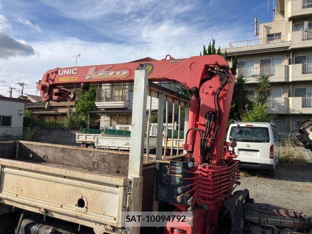 Hino DUTRO 2013 8549229-9