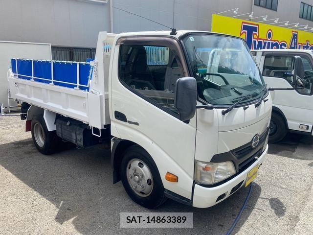 Hino DUTRO 2013-11 8549360-2