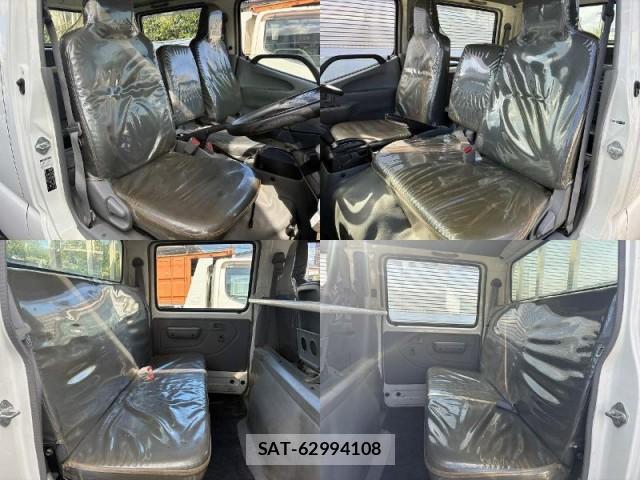 Hino DUTRO 2019-10 8551611-19