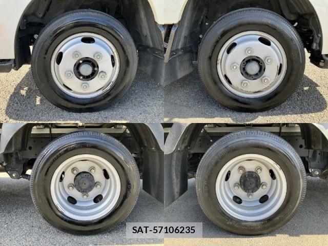 Hino DUTRO 2021-09 8551615-14