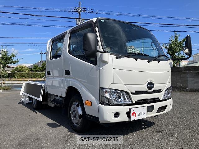 Hino DUTRO 2021-09 8551615-6