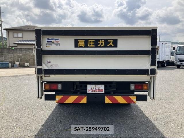 Hino DUTRO 2018 8552774-15
