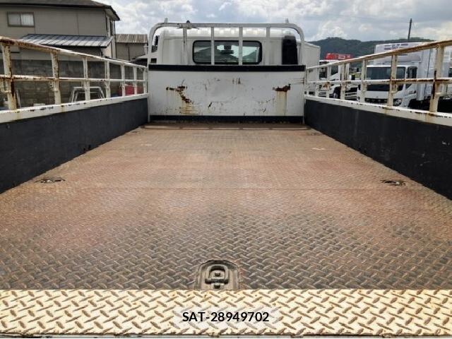 Hino DUTRO 2018 8552774-16