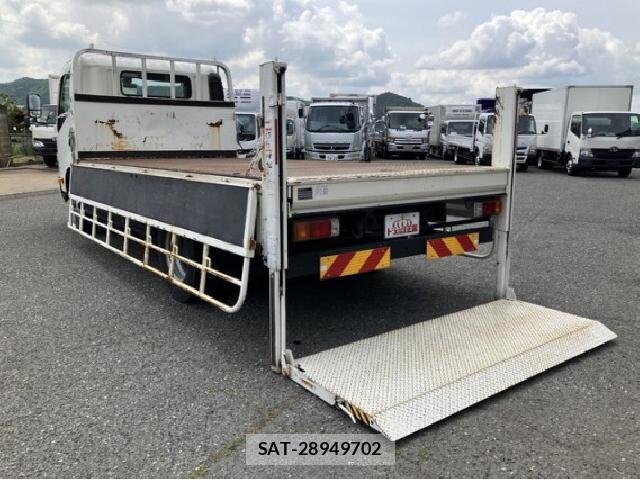 Hino DUTRO 2018 8552774-18