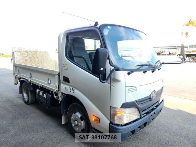 Toyota DYNA TRUCK 2013 8549222-3