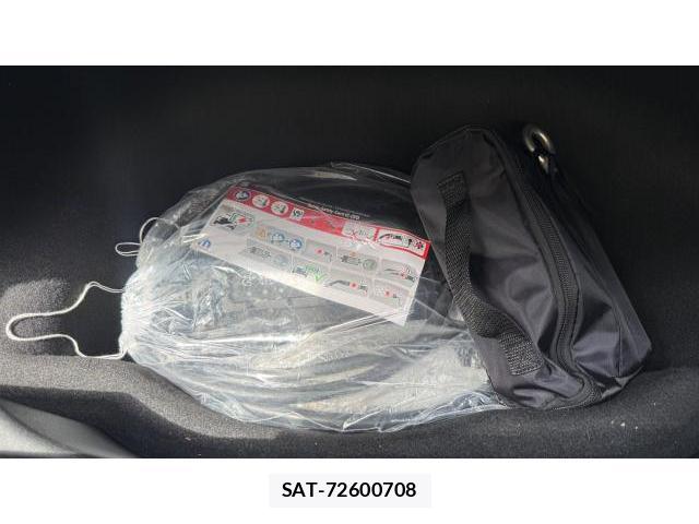 Citroen C4 2023-10 8548922-9