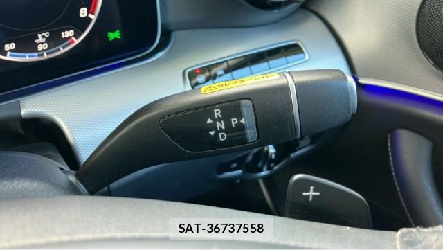 Mercedes Benz E-CLASS 2018-03 8550258-14