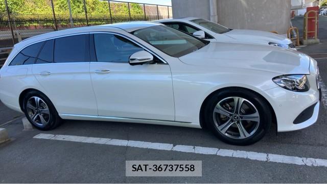 Mercedes Benz E-CLASS 2018-03 8550258-3