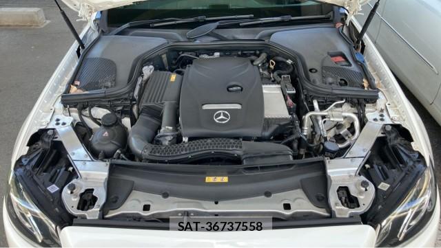 Mercedes Benz E-CLASS 2018-03 8550258-7