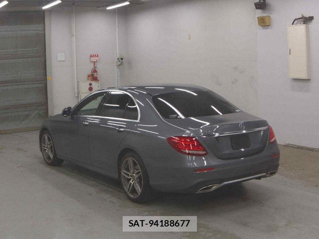 Mercedes Benz E-CLASS 2017-12 8545864-1