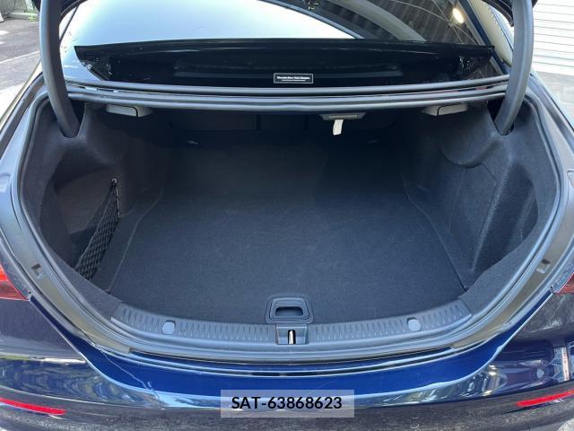 Mercedes Benz E-CLASS 2021-08 8545944-18