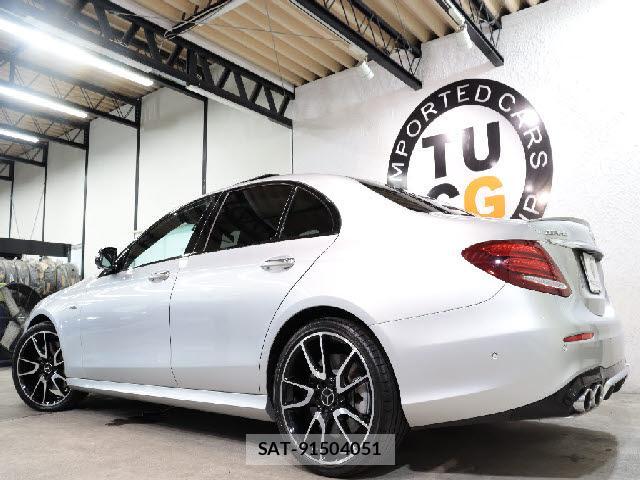 Mercedes Benz E-CLASS 2019-01 8547303-3