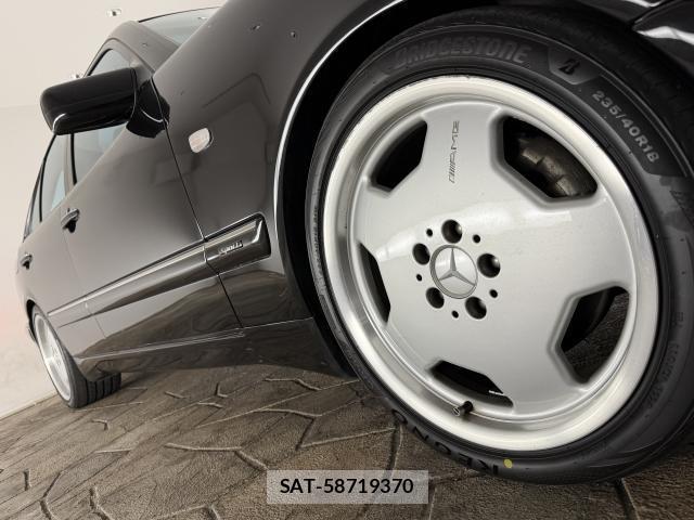 Amg E-CLASS 1998-05 8548722-9