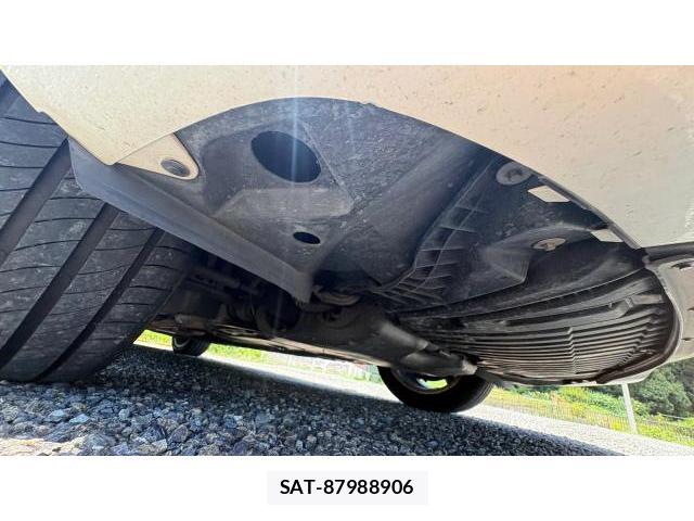Mercedes Benz E-CLASS 2013 8548848-11