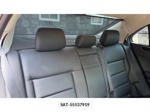 Mercedes Benz E-CLASS 2011 8548870-6