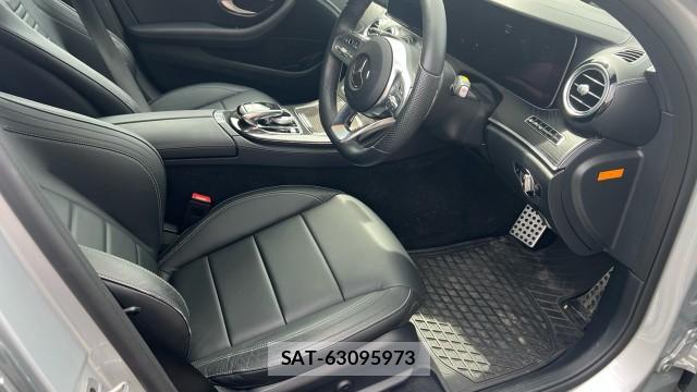 Mercedes Benz E-CLASS 2019-08 8550310-5