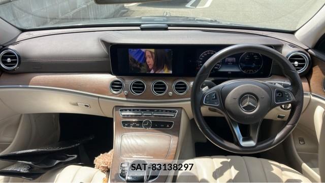 Mercedes Benz E-CLASS 2017-11 8550429-2