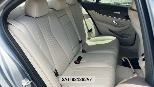 Mercedes Benz E-CLASS 2017-11 8550429-6