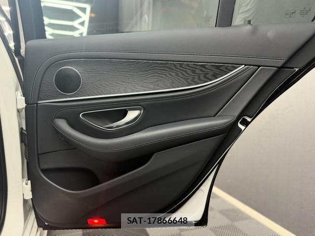 Mercedes Benz E-CLASS 2021-02 8551530-14
