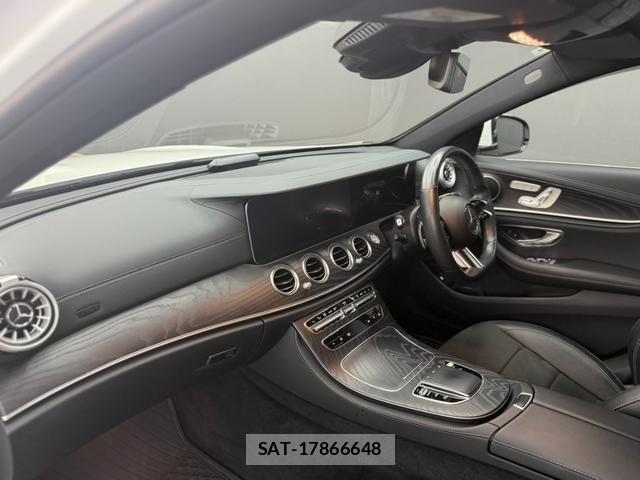 Mercedes Benz E-CLASS 2021-02 8551530-5